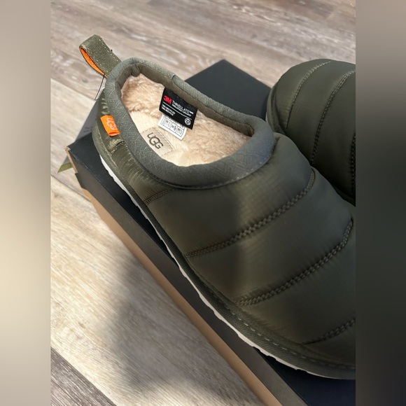 UGG TASMAN PUFF SLIPPERS - Picture 6 of 8